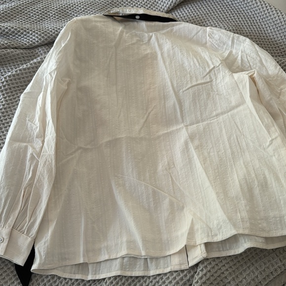 Lauren Conrad Blouse - Picture 3 of 3